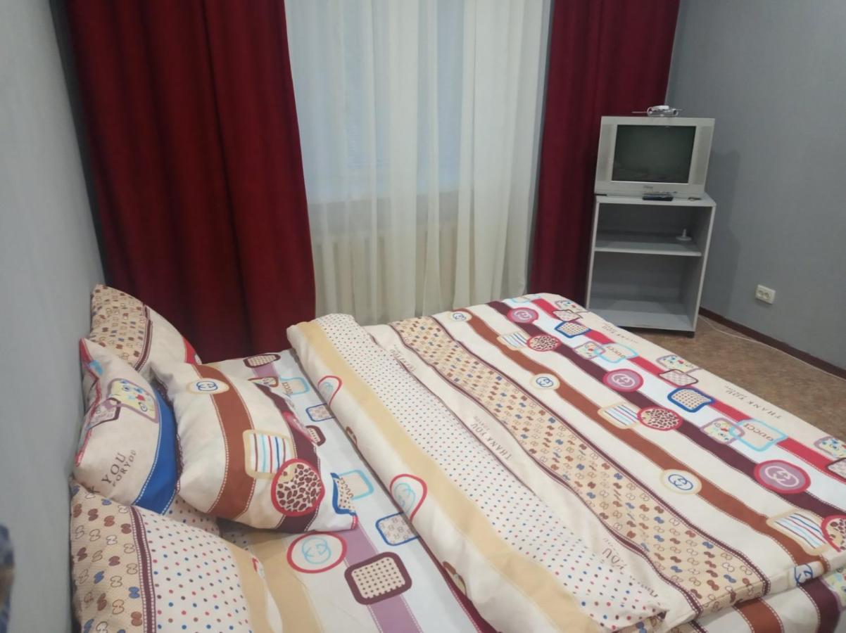 Уютная, просторная квартира, рядом с пр. Воронцова Дніпро Екстер'єр фото